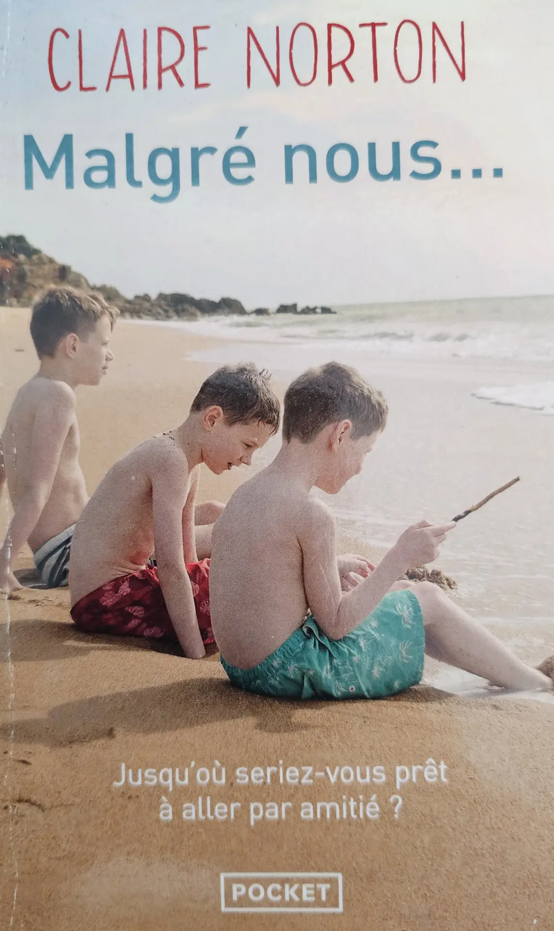 « Malgré nous… » : le livre qui dit tout sans parler