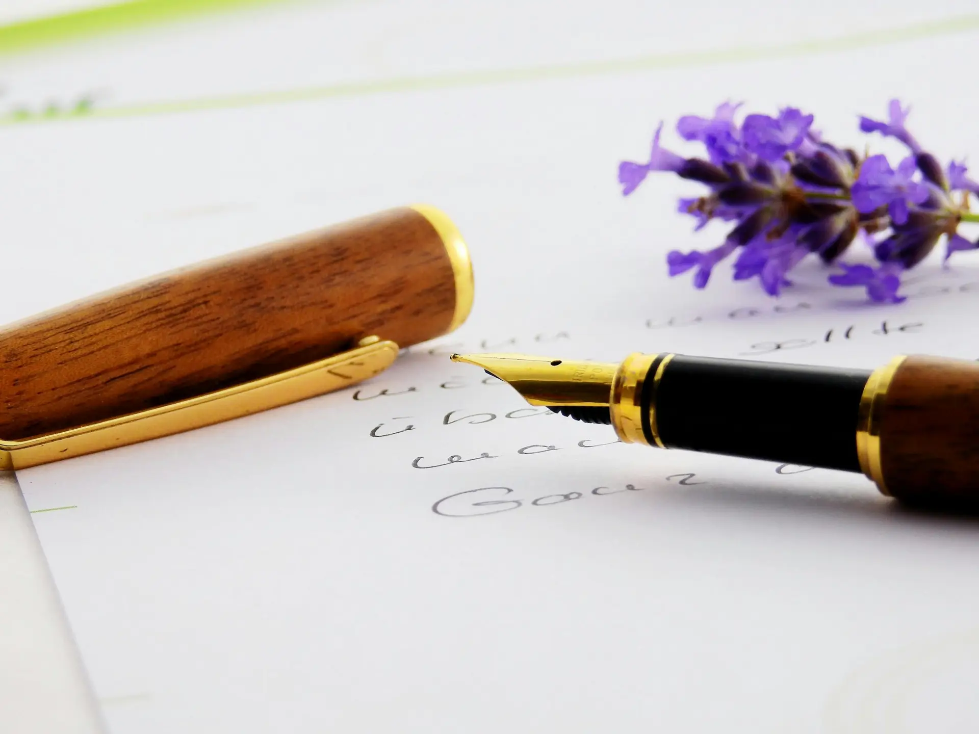 Comment développer son propre style en écriture créative : Guide pratique pour écrivains